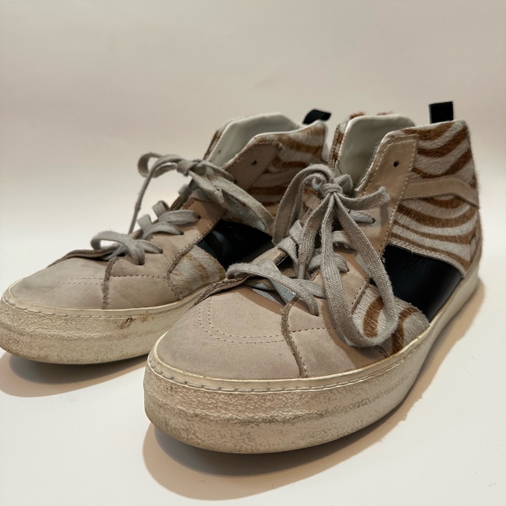 D.A.T.E HAWK Animal Print Sneakers Women’s Size 8